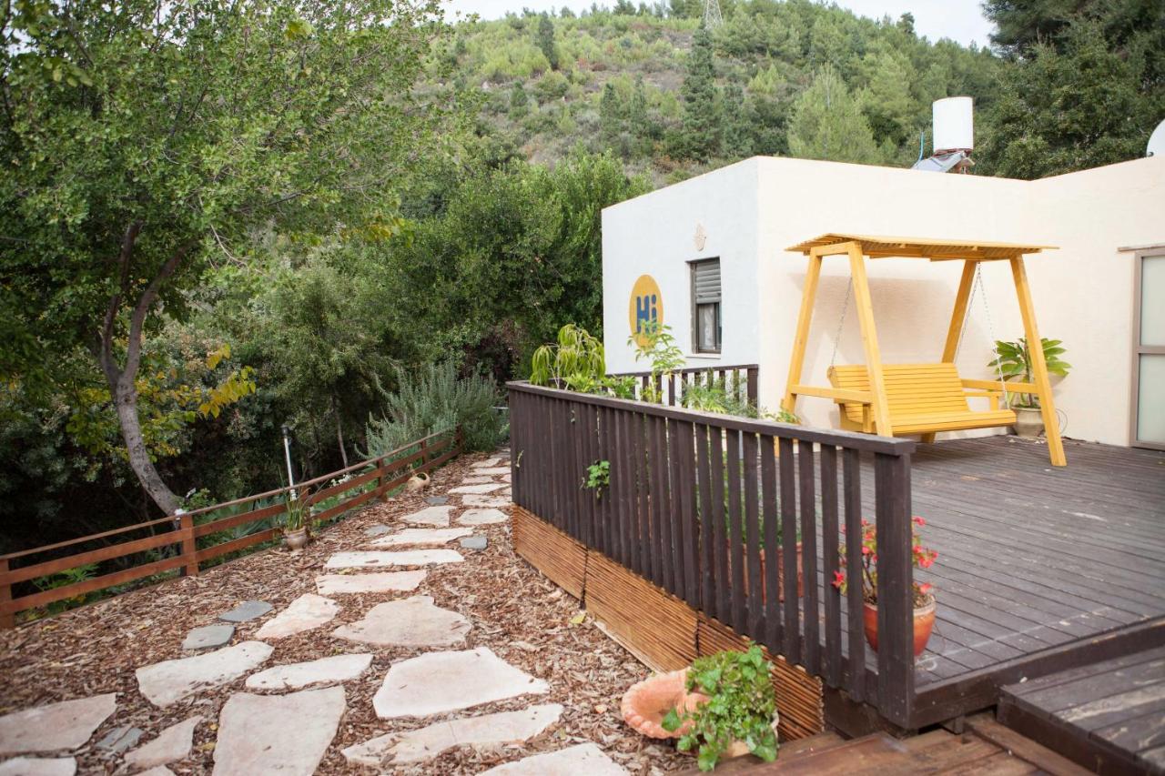 Connected Guest House Amirim Exterior foto
